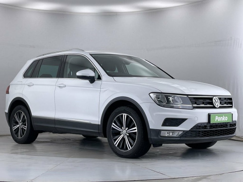 Volkswagen Tiguan  2.0 TDI BlueMotion Tech SE Navigation SUV 5dr Dies