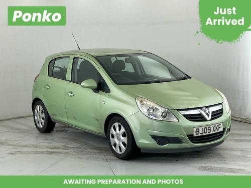 Vauxhall Corsa  1.4i 16v Club Hatchback 5dr Petrol Automatic (158 