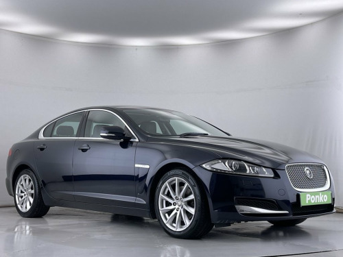 Jaguar XF  2.2d Luxury Saloon 4dr Diesel Auto Euro 5 (s/s) (1