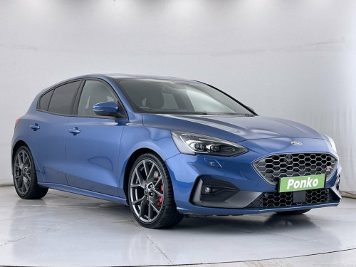 Ford Focus  2.3T EcoBoost ST Hatchback 5dr Petrol Manual Euro 