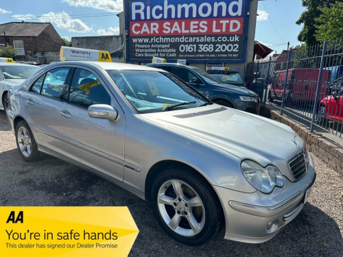 Mercedes-Benz C-Class C180 Kompressor 1.8 C180 Kompressor Avantgarde SE Saloon 4dr Petro