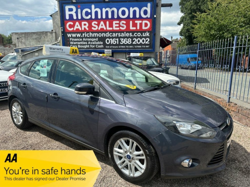 Ford Focus  1.0T EcoBoost Titanium Hatchback 5dr Petrol Manual