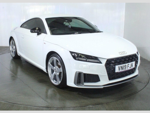 Audi TT  2.0 TFSI S LINE 2d 195 BHP