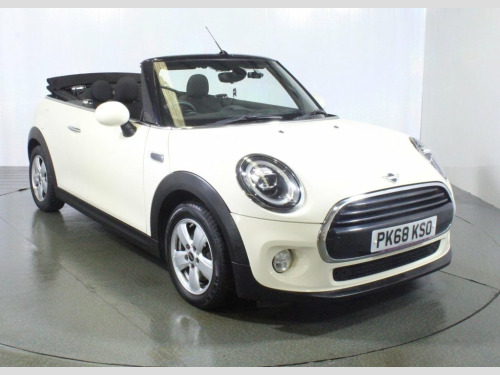 MINI Convertible  1.5 COOPER 2d 134 BHP