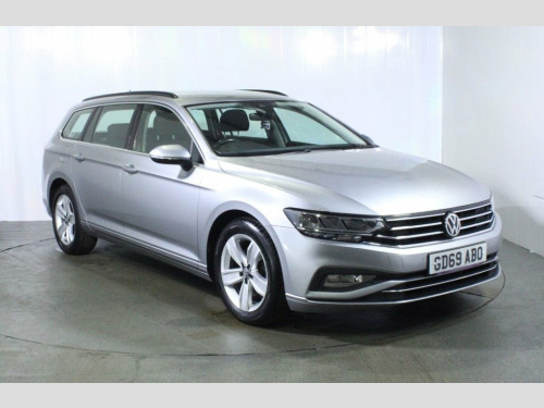 Volkswagen Passat  1.6 TDI SE Nav Estate 5dr Diesel DSG Euro 6 (s/s) 