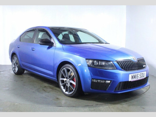 Skoda Octavia  2.0 TDI vRS Hatchback 5dr Diesel Manual Euro 5 (s/