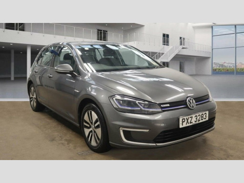 Volkswagen Golf  35.8kWh e-Golf Hatchback 5dr Electric Auto (136 ps