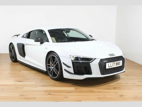 Audi R8  5.2 FSI V10 Plus Coupe 2dr Petrol S Tronic quattro 