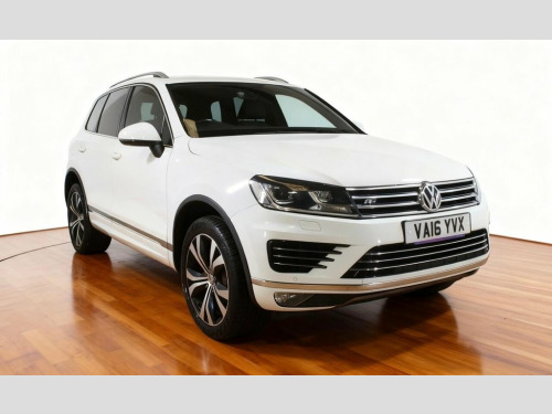 Volkswagen Touareg  3.0 TDI V6 BlueMotion Tech R-Line SUV 5dr Diesel T