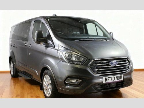 Ford Tourneo Custom  2.0 320 EcoBlue Titanium Minibus Double Cab 5dr Di 