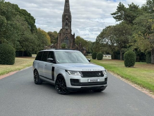 Land Rover Range Rover  3.0 SD V6 Autobiography SUV 5dr Diesel Auto 4WD Eu