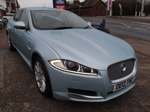 Jaguar XF  2.2d Premium Luxury Saloon 4dr Diesel Auto Euro 5 