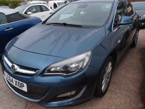 Vauxhall Astra  1.6 16v Elite Hatchback 5dr Petrol Manual Euro 5 (