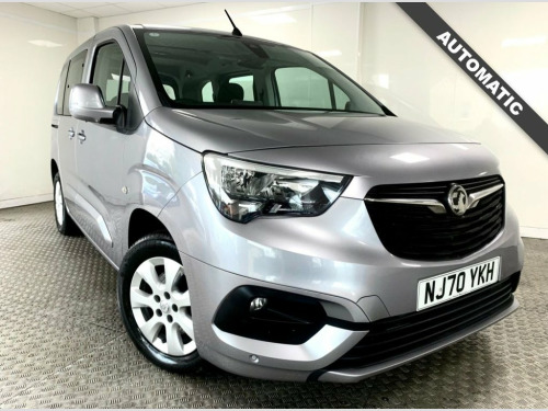 Vauxhall Combo  1.5 Turbo D BlueInjection Energy MPV 5dr Diesel Au