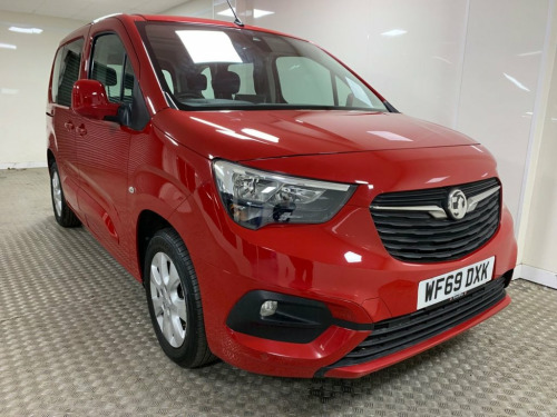 Vauxhall Combo  1.5 Turbo D BlueInjection Energy MPV 5dr Diesel Au