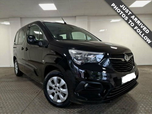 Vauxhall Combo  1.5 Turbo D BlueInjection Energy MPV 5dr Diesel Ma