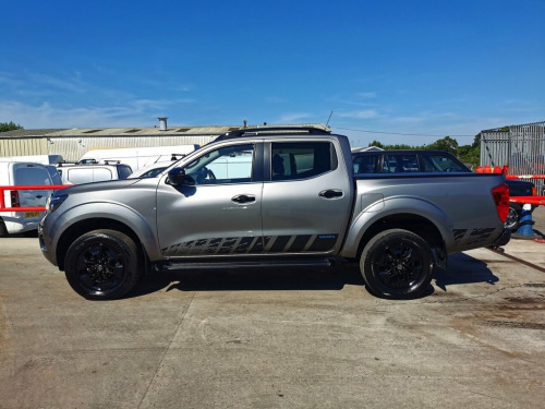 Nissan Navara  2.3 dCi N-Guard Pickup Double Cab 4dr Diesel Manua