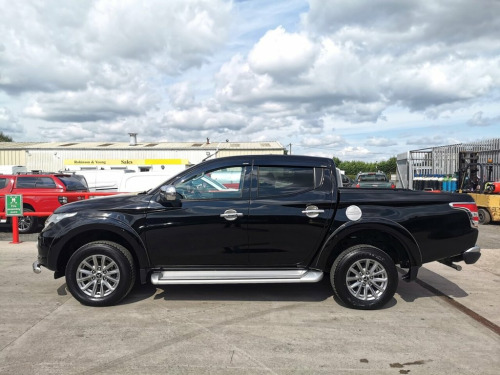 Mitsubishi L200  2.4 DI-D DC Barbarian Pickup Double Cab 4dr Diesel