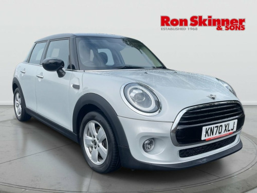 MINI Hatch  1.5 COOPER CLASSIC 5d 134 BHP