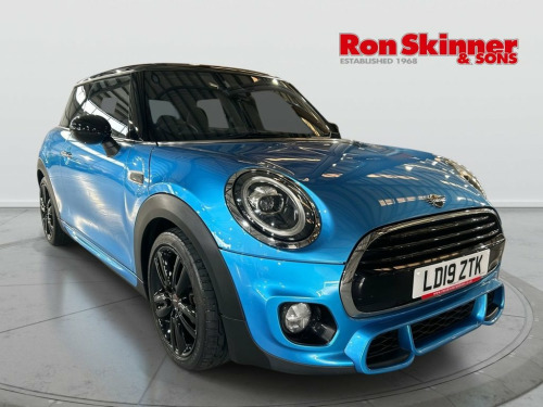 MINI Hatch  1.5 COOPER SPORT 3d 134 BHP