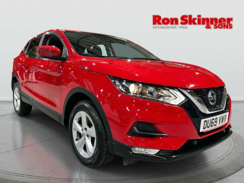 Nissan Qashqai  1.3 DIG-T Acenta Premium SUV 5dr Petrol Manual Eur