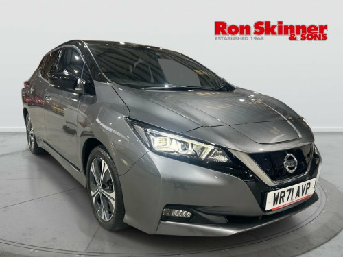 Nissan Leaf  40kWh Tekna Hatchback 5dr Electric Auto (150 ps)