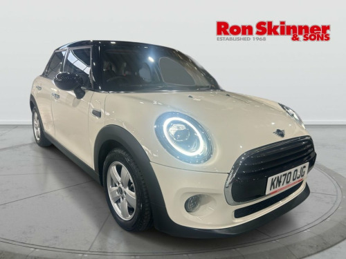 MINI Hatch  1.5 Cooper Classic Hatchback 5dr Petrol Manual Eur