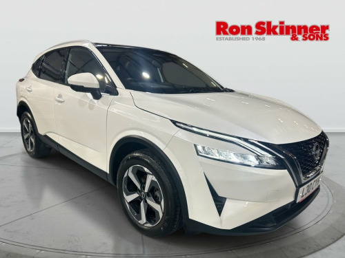 Nissan Qashqai  1.3 DIG-T MHEV N-Connecta SUV 5dr Petrol Hybrid Ma