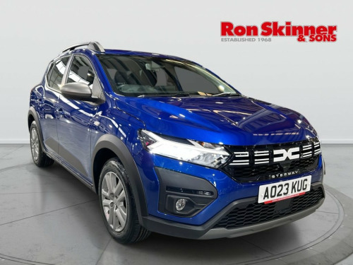 Dacia Sandero Stepway  1.0 TCe Expression Hatchback 5dr Petrol Manual Eur