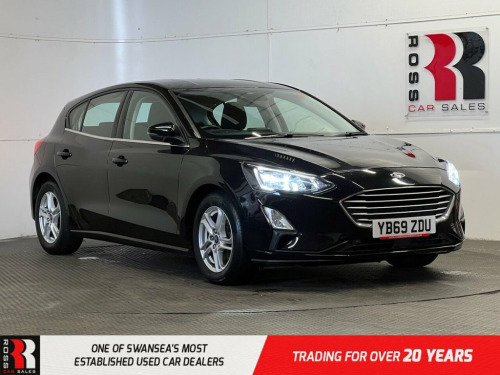 Ford Focus  1.0T EcoBoost Zetec Hatchback 5dr Petrol Manual Eu