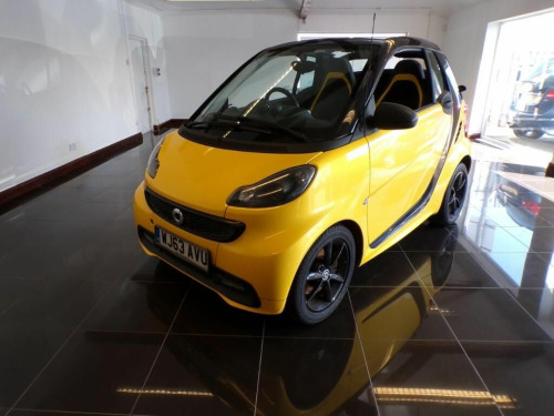 Smart fortwo  1.0 MHD Cityflame Cabriolet SoftTouch Euro 5 (s/s) 2dr