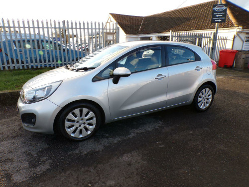 Kia Rio  1.4 2