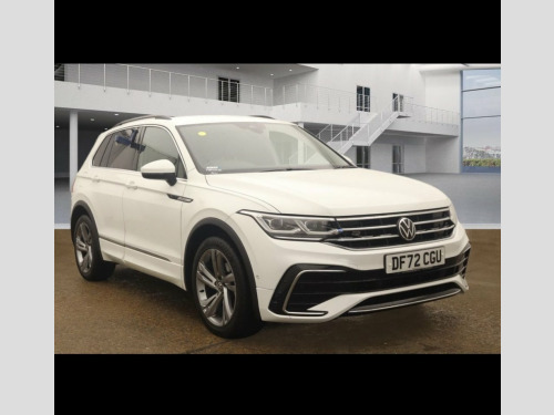 Volkswagen Tiguan  2.0 TDI R-Line Edition SUV 5dr Diesel DSG Euro 6 (