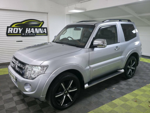 Mitsubishi Shogun  3.2 DI-DC Barbarian SUV 3dr Diesel Manual 4WD Euro