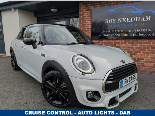 MINI Hatch  1.5 Cooper Sport Hatchback 5dr Petrol Manual Euro 