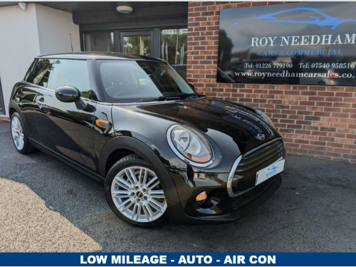 MINI Hatch  1.5 Cooper D Hatchback 3dr Diesel Auto Euro 6 (s/s