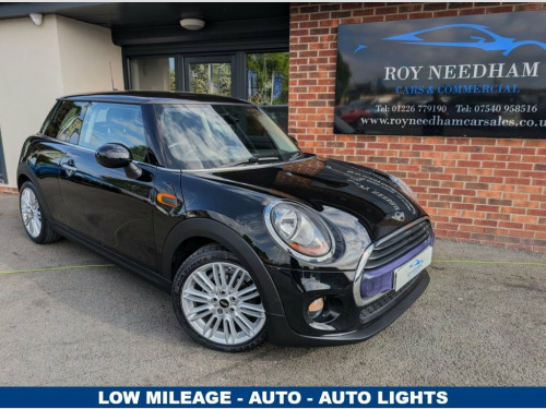MINI Hatch  1.5 Cooper D Hatchback 3dr Diesel Auto Euro 6 (s/s