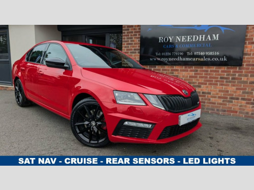 Skoda Octavia  2.0 TDI vRS Hatchback 5dr Diesel Manual Euro 6 (s/
