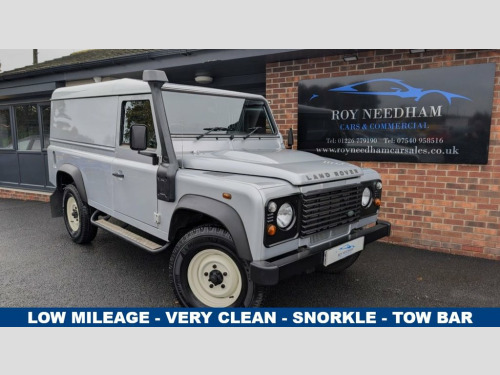 Land Rover Defender  2.2 TDCi Hard Top SUV 3dr Diesel Manual 4WD MWB Eu