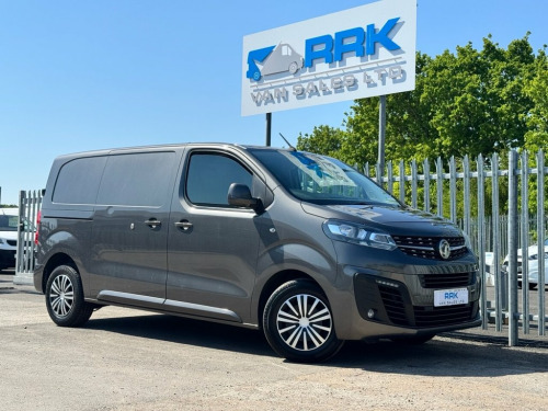 Vauxhall Vivaro  1.5 Turbo D 2900 Sportive Panel Van 5dr Diesel Man