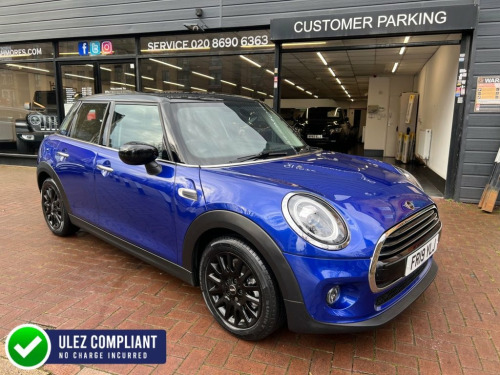 MINI Hatch  1.5 Cooper Classic Hatchback 5dr Petrol Manual Eur