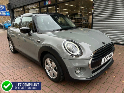 MINI Hatch  1.5 Cooper Classic Hatchback 5dr Petrol Steptronic 