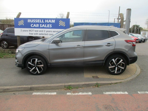 Nissan Qashqai  1.5 dCi Tekna SUV 5dr Diesel Manual Euro 6 (s/s) (