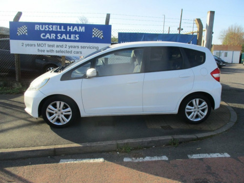 Honda Jazz  1.4 i-VTEC ES Plus Hatchback 5dr Petrol Manual Eur