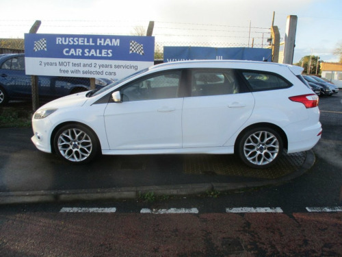 Ford Focus  1.6 TDCi Zetec S Estate 5dr Diesel Manual Euro 5 (