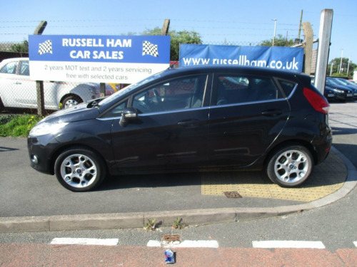 Ford Fiesta  1.2 ZETEC 5d 81 BHP 2 Years Free MOT+Full Serice