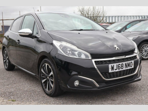 Peugeot 208  1.2 PureTech Tech Edition Hatchback 5dr Petrol Man