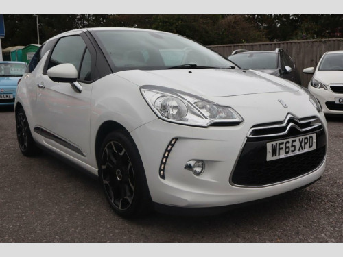 DS DS 3  1.2 PureTech DStyle Hatchback 3dr Petrol Manual Eu