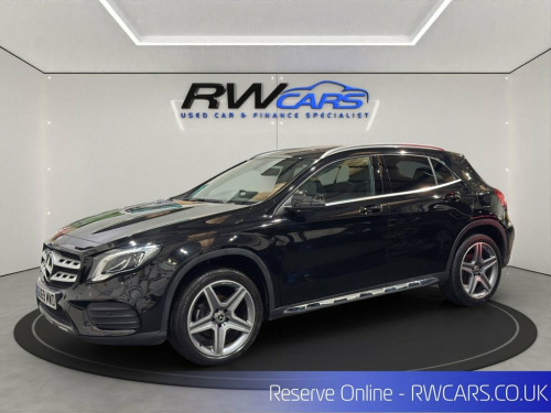 Mercedes-Benz GLA-Class GLA180 1.6 GLA180 AMG Line Edition SUV 5dr Petrol 7G-DCT 