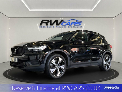 Volvo XC40  1.5h T4 Recharge 10.7kWh R-Design SUV 5dr Petrol P